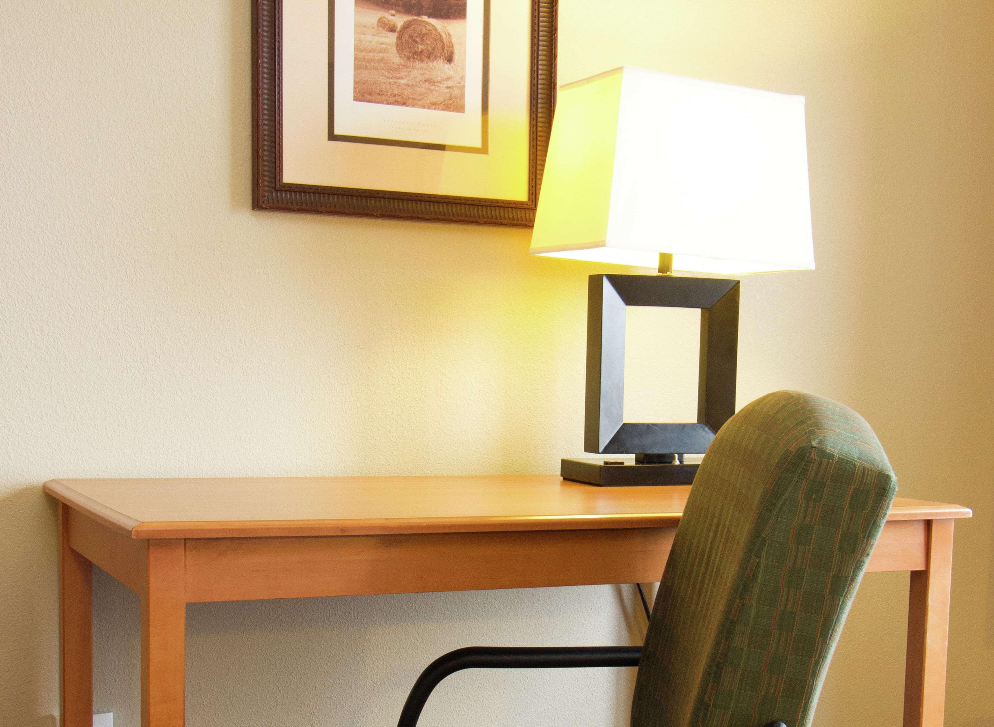 Hampton Inn Norfolk Bagian luar foto