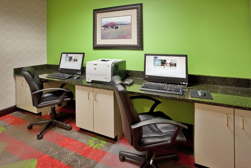 Hampton Inn Norfolk Bagian luar foto
